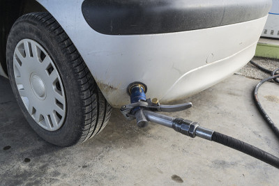 邻桌的车