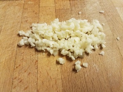 木砧板加蒜末