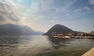 卢加诺湖