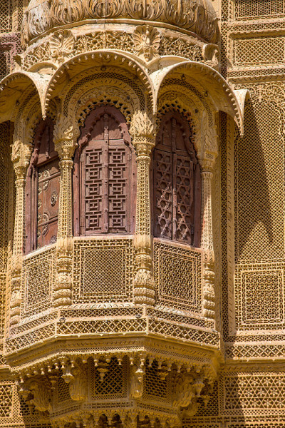 Nathmalji ki Haveli在印度Jaisalmer报道。建筑细节