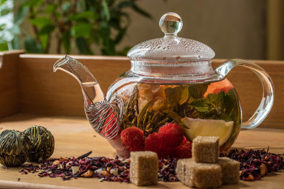热天喝绿茶