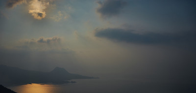 危地马拉阿提特兰湖的火山高地