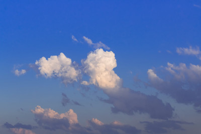 天空和云