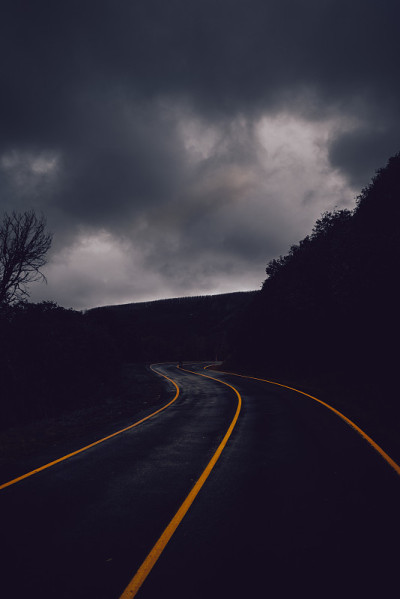 开放的道路。