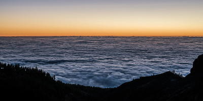高山日落