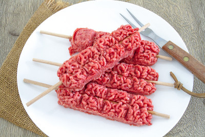 生牛肉绞肉串