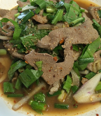 泰国美食，甜辣猪肝沙拉