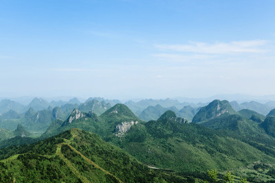 桂林山