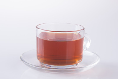 茶在玻璃杯或玻璃杯中的红茶的背景