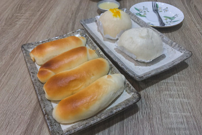 包子，猪肉配面包