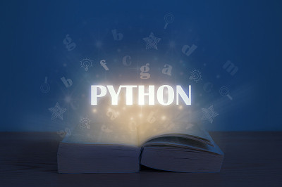 上面的巨蟒题字打开书。光线来自打开的书与文字python。教育的概念。学习编程语言。