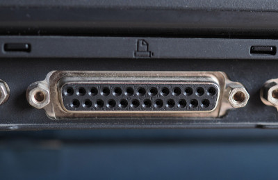 PC上的并口