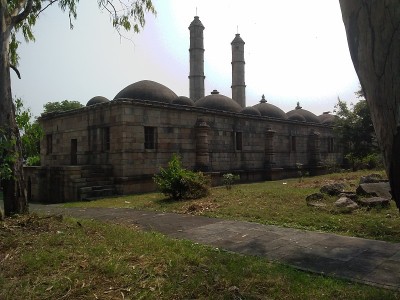 Champaner-Pavagadh考古公园的Sahar Ki Masjid。位于印度古吉拉特邦的联