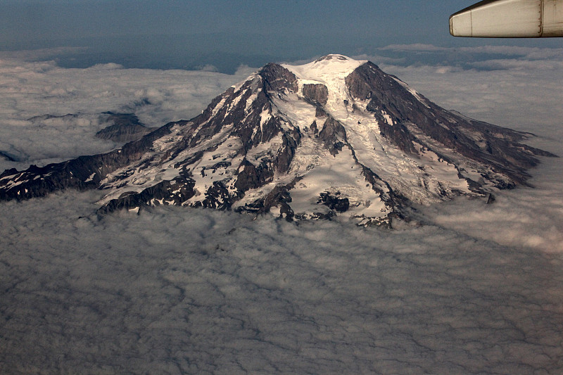 圣海伦火山