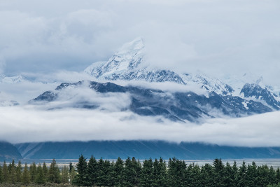 新西兰库克山/奥拉基国家公园周围的风景