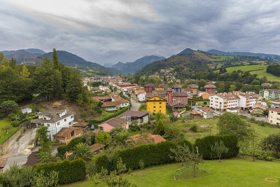 Cangas de Onis(西班牙阿斯图里亚斯)。