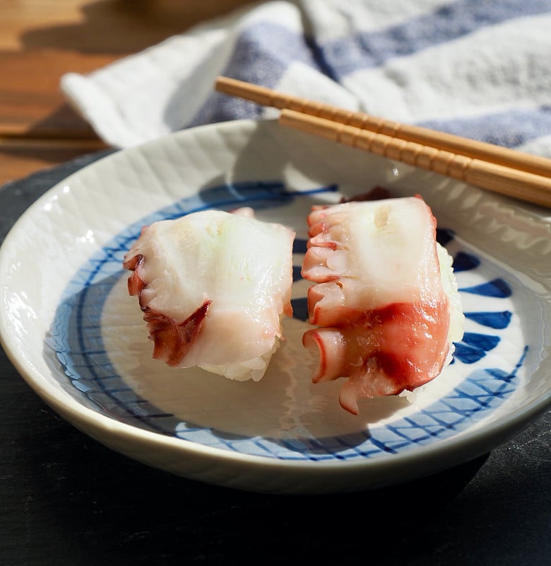 日本传统食物章鱼寿司