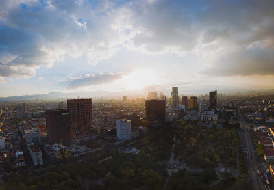 墨西哥市中心美丽的中心购物中心全景鸟瞰图