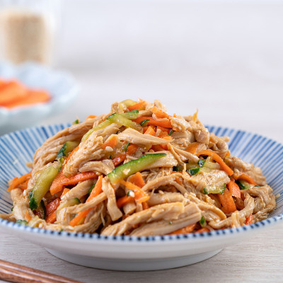 台湾菜-自制美味凉拌鸡丝酱油