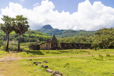 Wat Phu (Vat Phou)是联合国教科文组织世界遗产，位于老挝南部的尚帕塞省。
