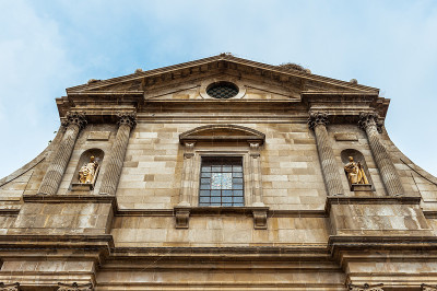 位于西班牙Alcala de Henares的建筑