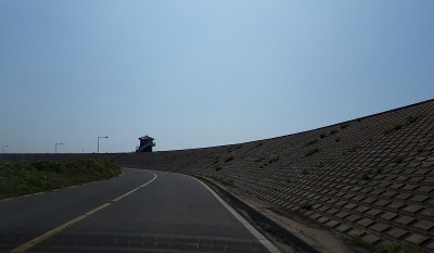 海岸公路和海上船只的感觉