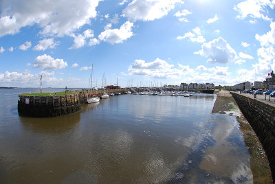 港口在Tayport