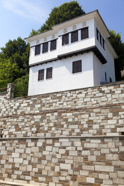用石头建造的希腊传统房屋