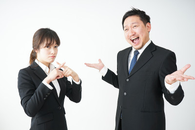 年轻的女商人和她的导师