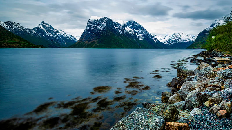 挪威霍恩德峡湾内的风景