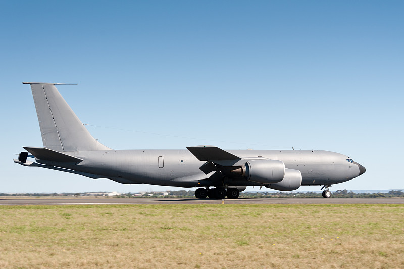 KC-135同层加油机