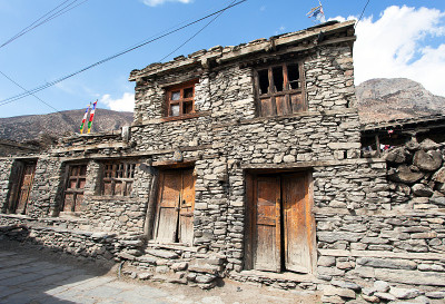 马南村当地的石砌建筑