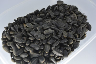 黑葵花籽、烤葵花籽、炒葵花籽，对人们来说是天然健康食品，美味宜人。