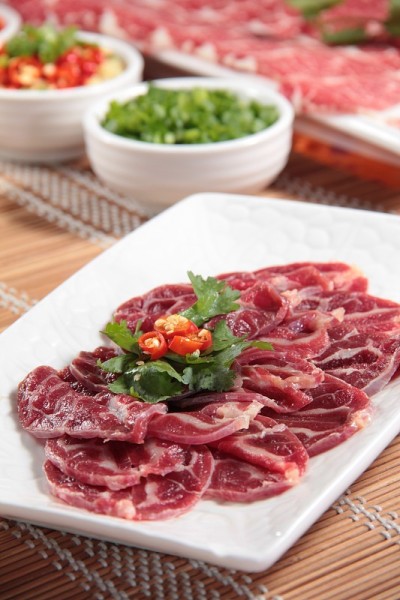 生牛肉