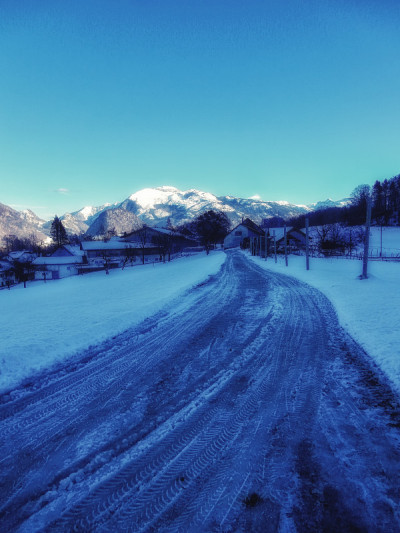 冬天的雪路