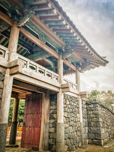 韩国济州岛Seongeup民俗村入口大门