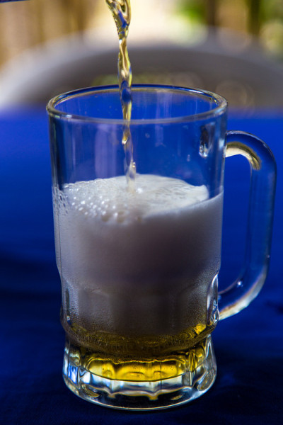 户外啤酒杯