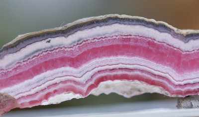 菱锰矿石，矿物样品石，岩石地质宝石晶体