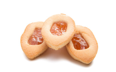 隔果酱饼干