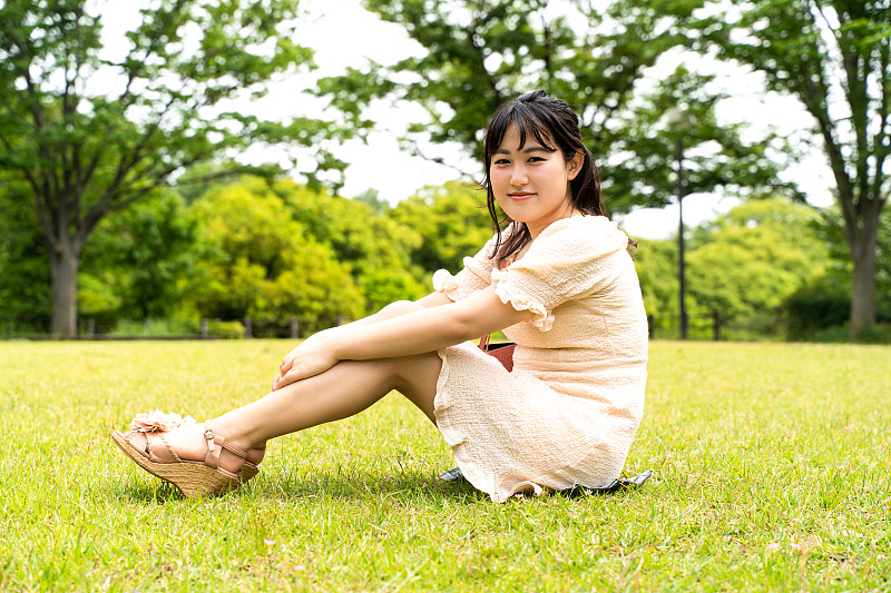 在校女大学生