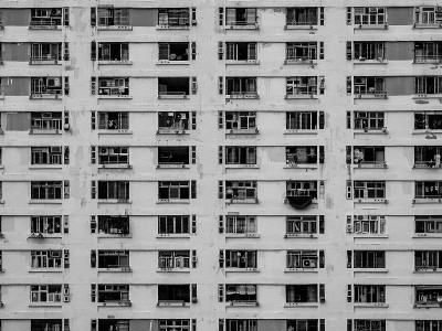 公寓建筑外观;黑白风格