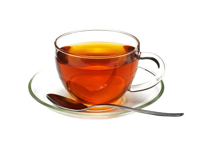 玻璃杯，配红茶和勺子