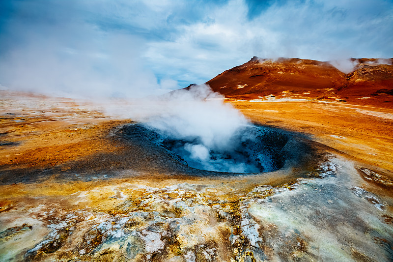 地热区Hverir (Hverarond)。位于欧洲冰岛东北部克拉夫拉的米凡特湖。