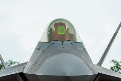 F-22猛禽战斗机轰炸机