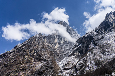 安纳普尔纳峰mountainrange尼泊尔