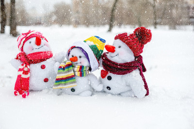 幸福的雪人家庭