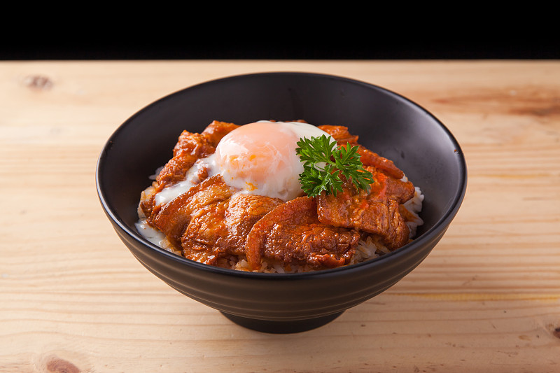 日本辣五花肉饭