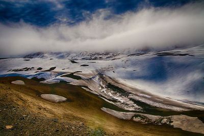 南设得兰群岛，欺骗岛，电话湾火山口