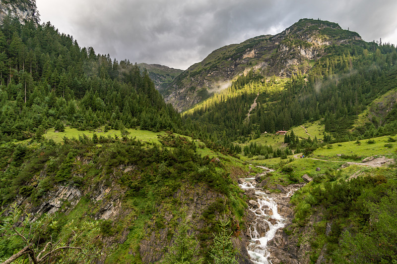 徒步登山到Großer Krottenkopf