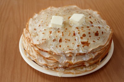 盘子里的煎饼